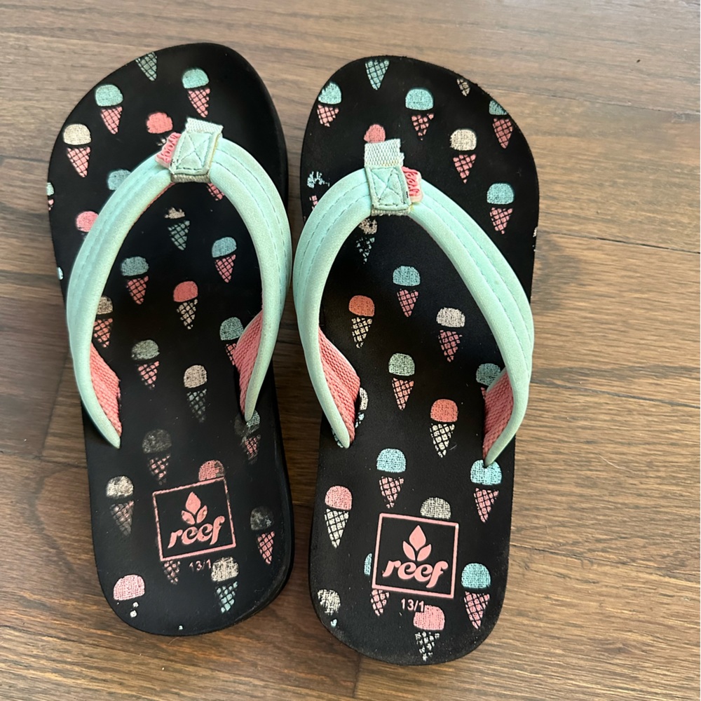 Reef girls flip flop